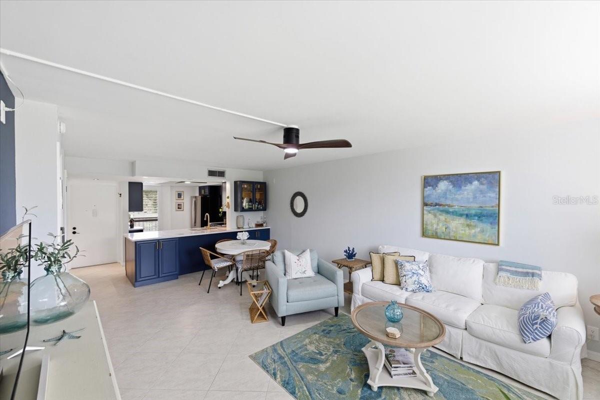 2621 COVE CAY DR #302 — photo 11