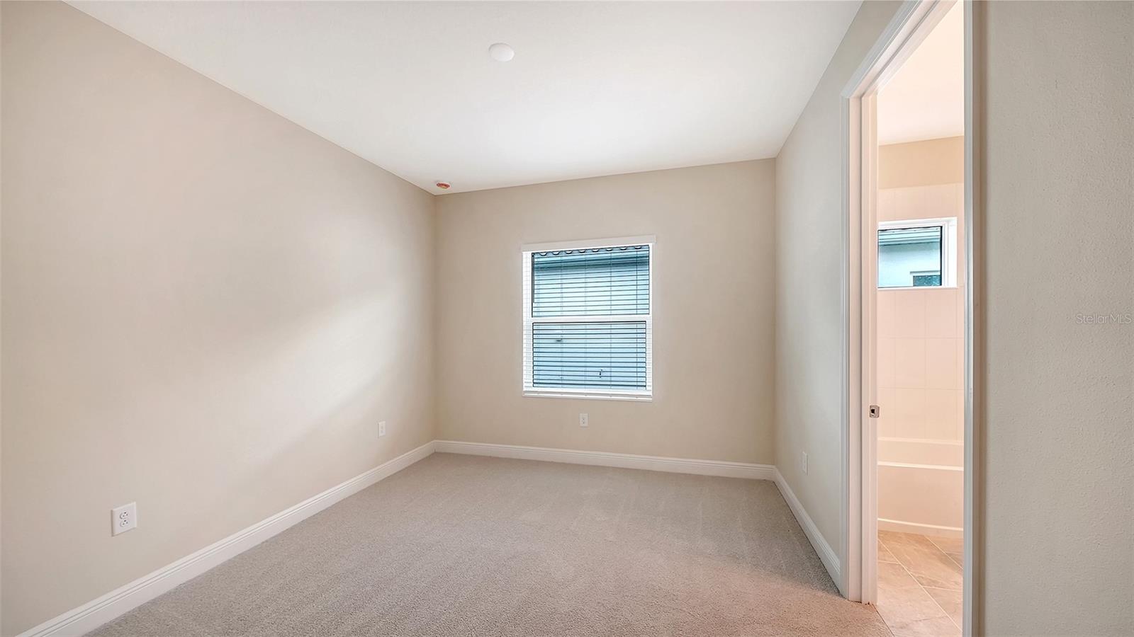 6547 BIG BAYOU DR — photo 28