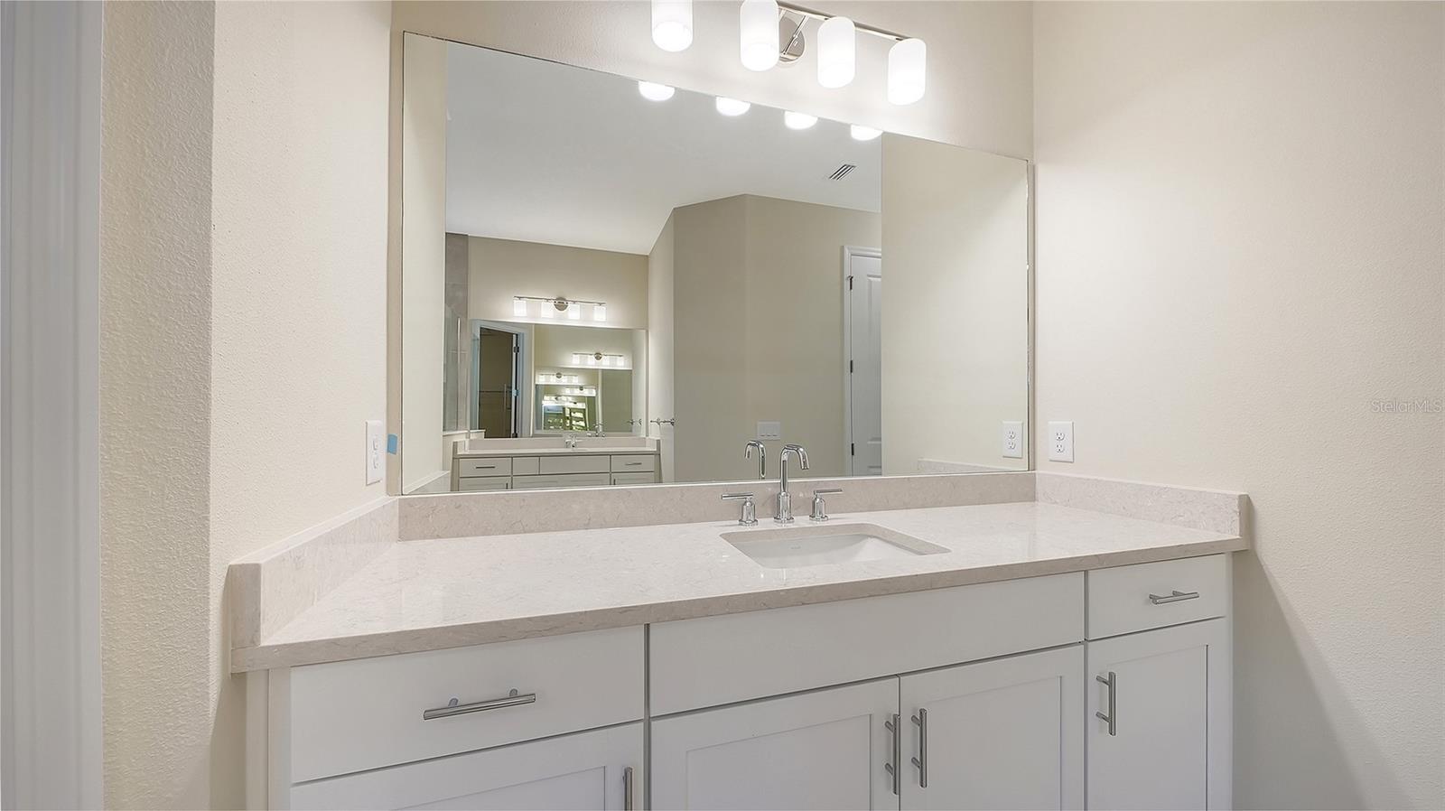 6547 BIG BAYOU DR — photo 25
