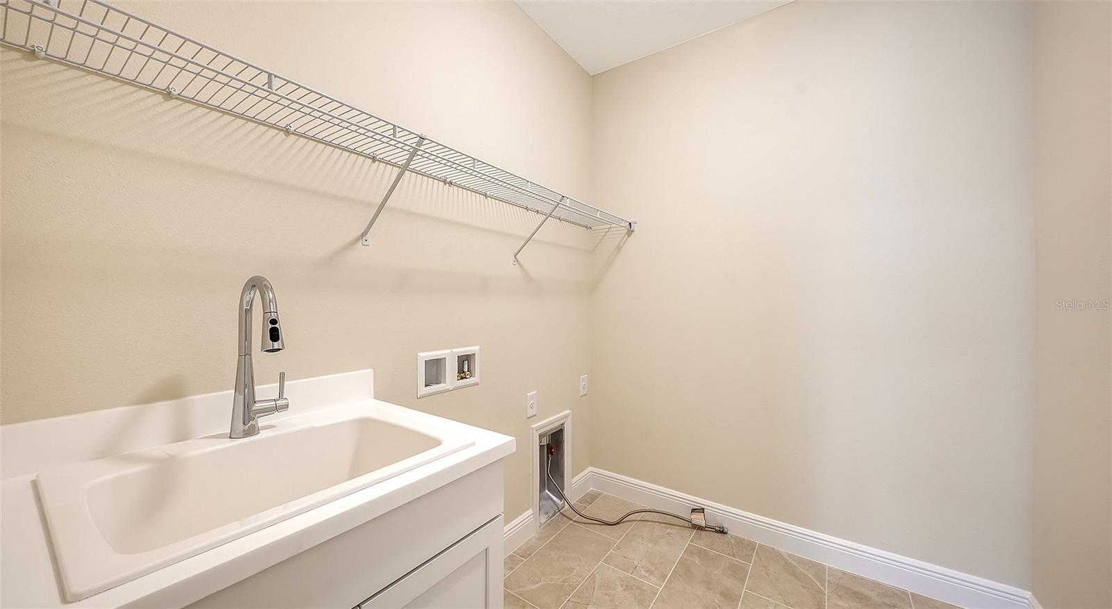 6547 BIG BAYOU DR — photo 40