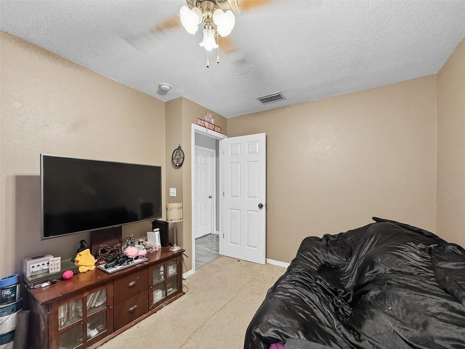 38932 CENTRAL AVE — photo 10