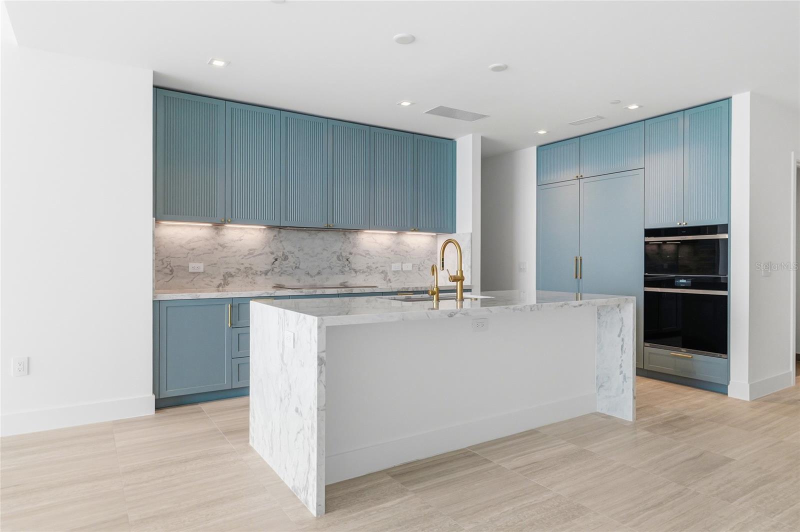3015 S YSABELLA AVE #2102 — photo 9