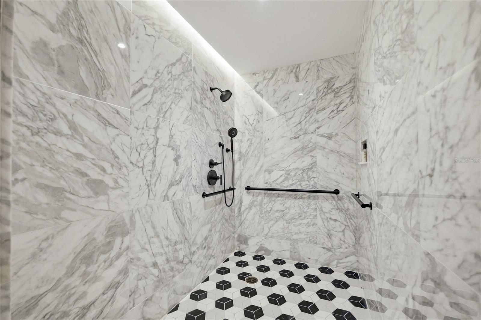 3015 S YSABELLA AVE #2102 — photo 24