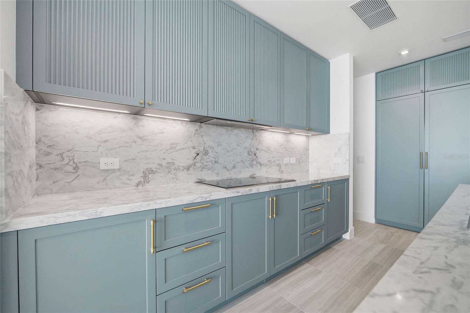 3015 S YSABELLA AVE #2102 — photo 12