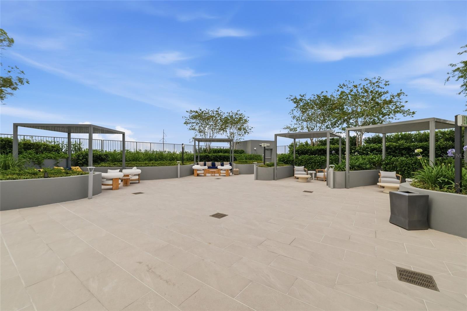 3015 S YSABELLA AVE #2102 — photo 40