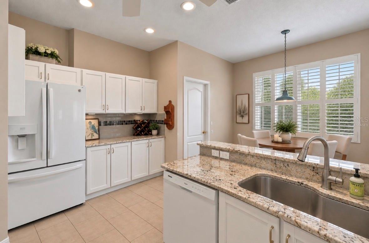 9310 SOUCHAK DR — photo 18