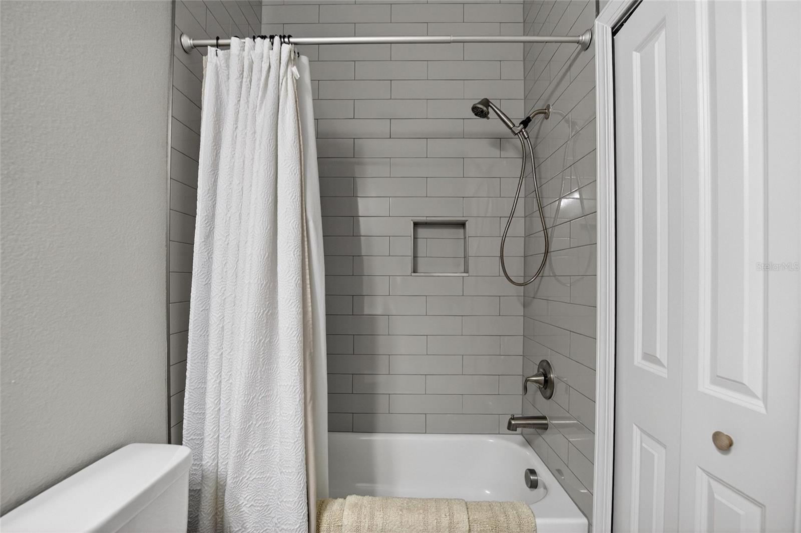 750 GRAND CYPRESS LN — photo 14
