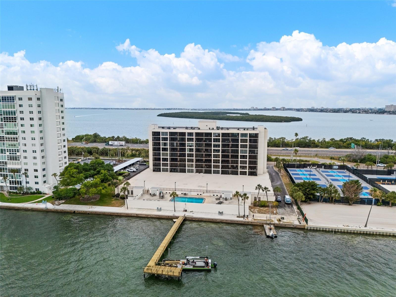 7100 SUNSHINE SKYWAY LN S #701 — photo 52