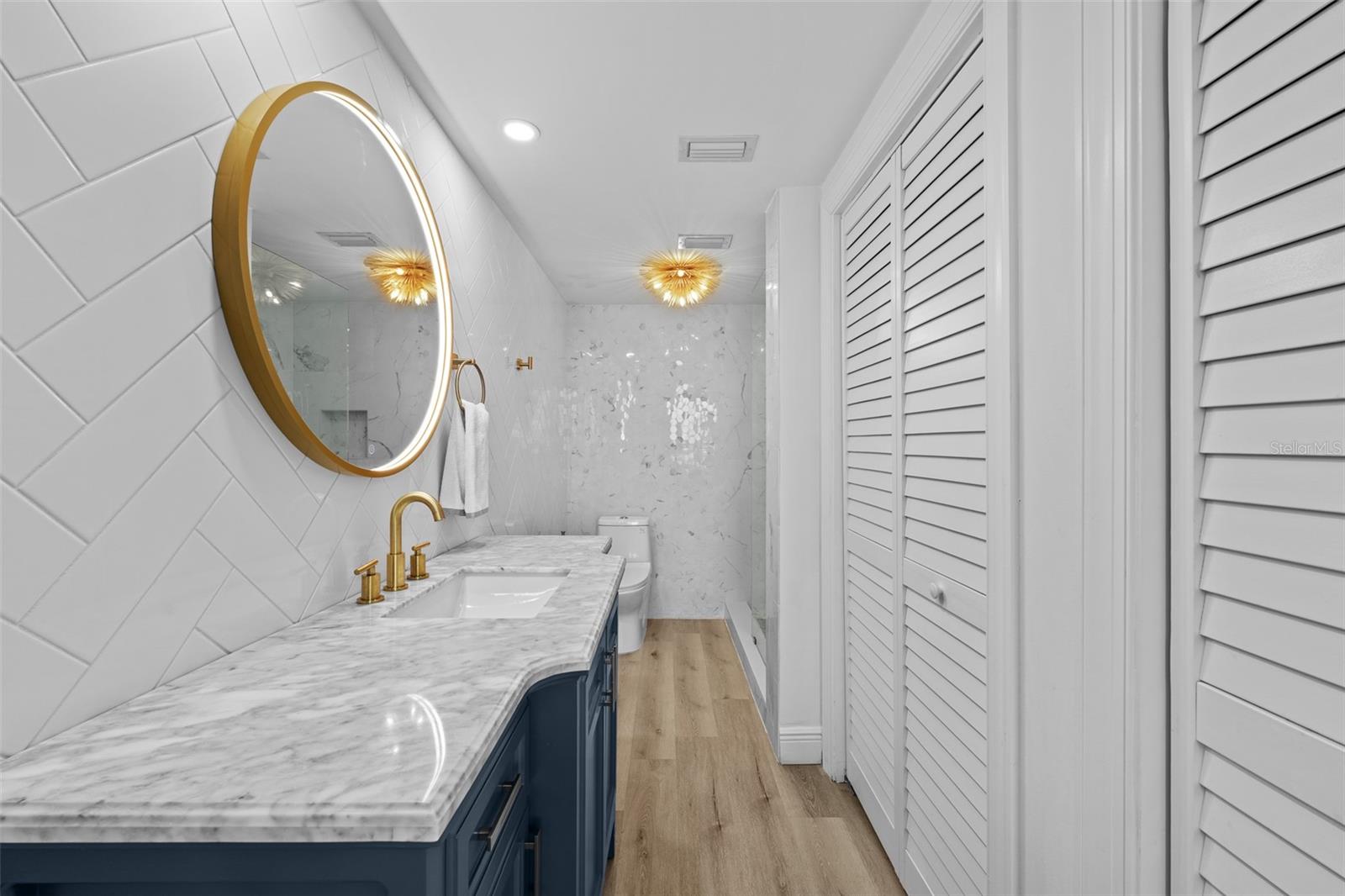 7100 SUNSHINE SKYWAY LN S #701 — photo 34