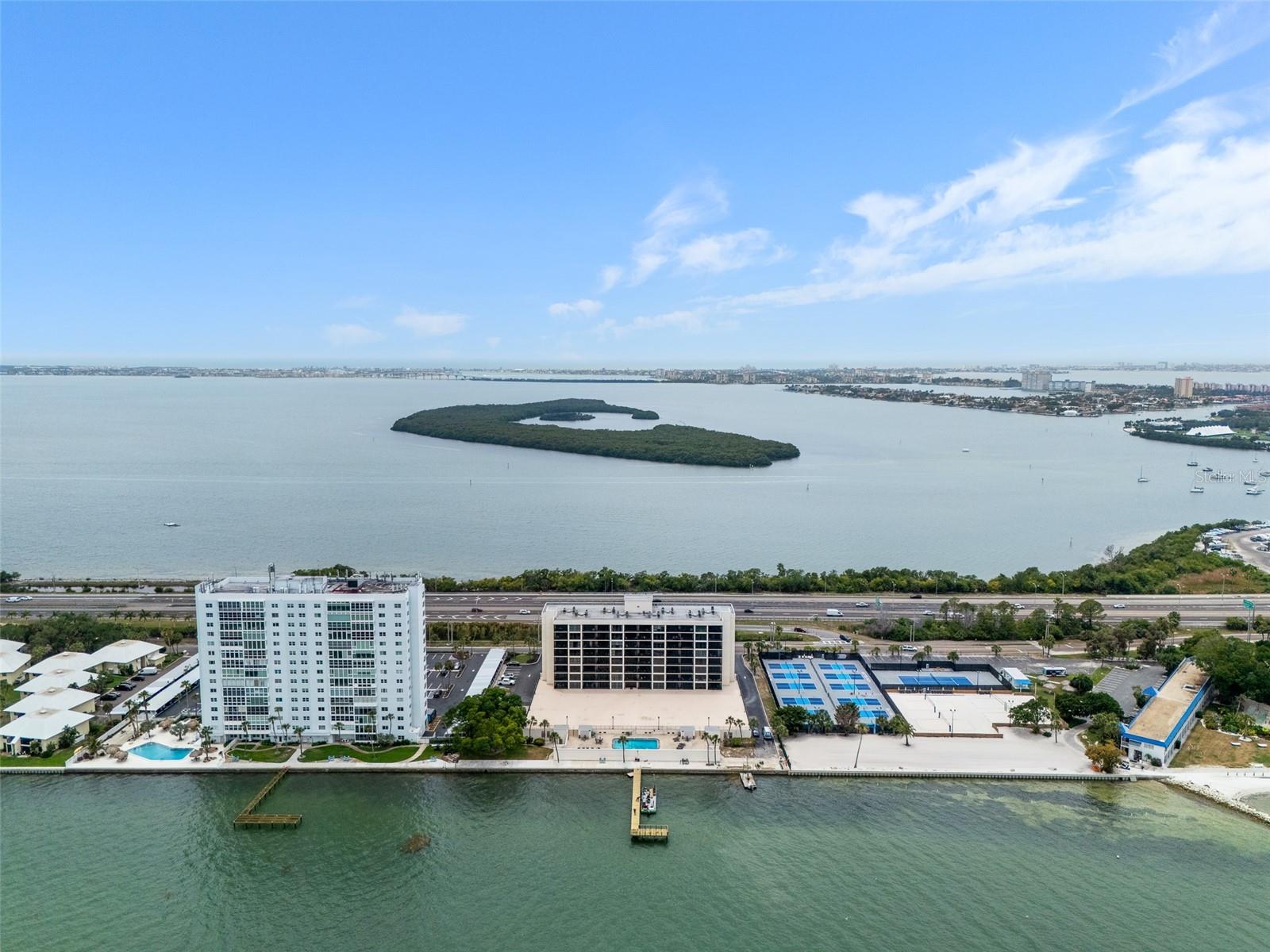 7100 SUNSHINE SKYWAY LN S #701 — photo 62