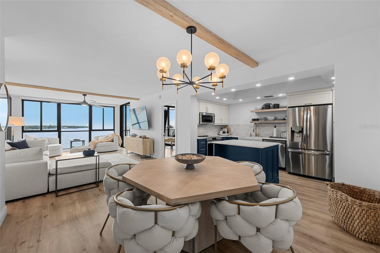 7100 SUNSHINE SKYWAY LN S #701 — photo 12