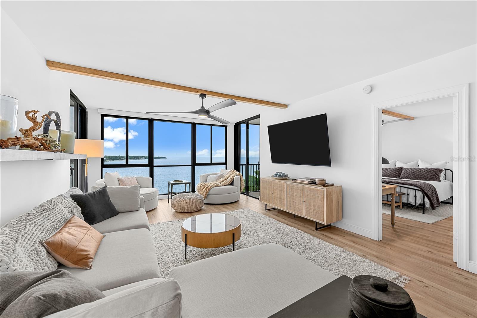 7100 SUNSHINE SKYWAY LN S #701 — photo 8