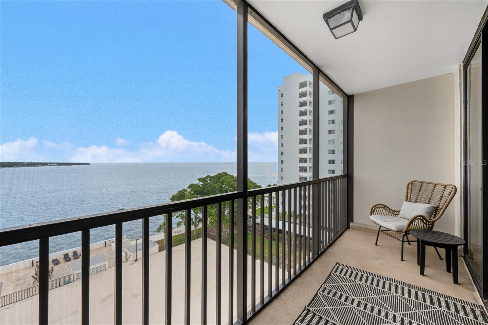 7100 SUNSHINE SKYWAY LN S #701 — photo 31