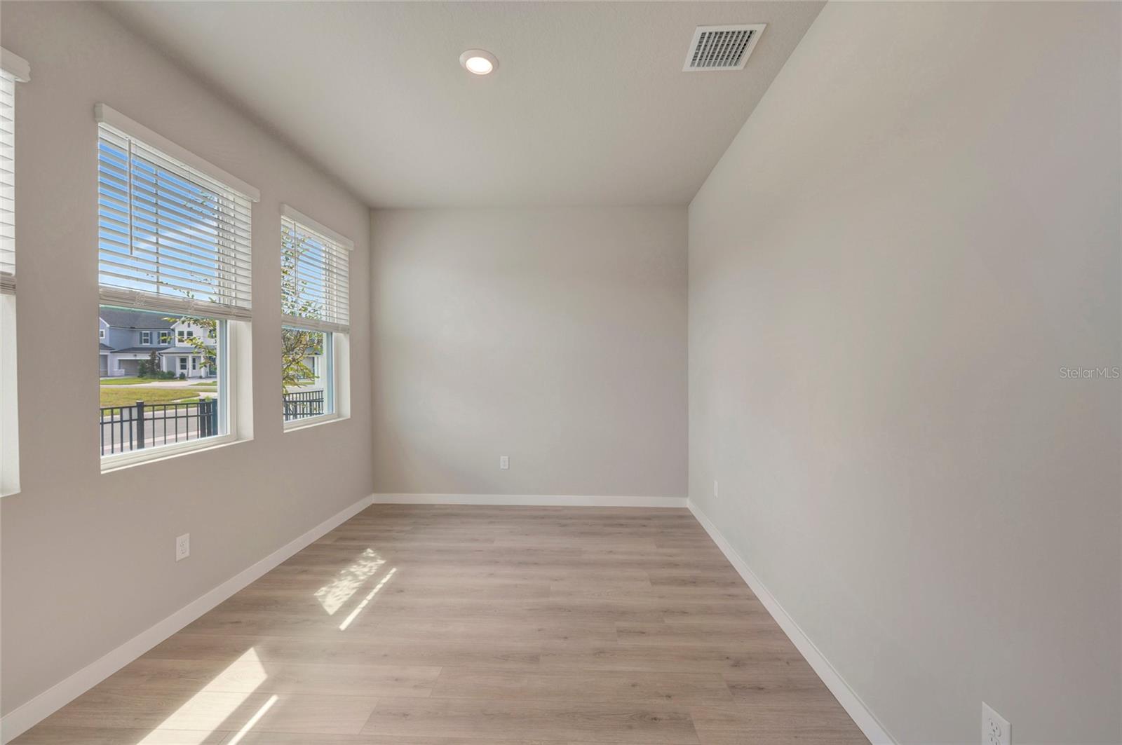 2823 CRIMSON CAP ST — photo 12