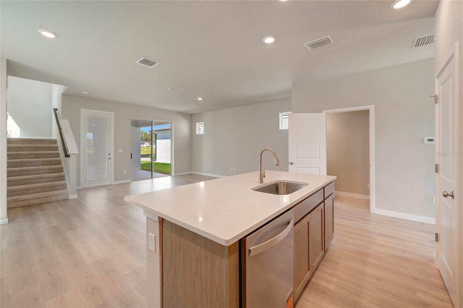 2823 CRIMSON CAP ST — photo 5