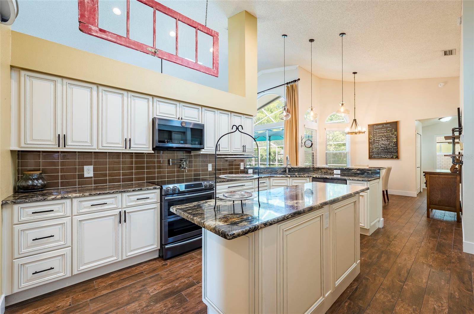 8115 MONTOCK CT — photo 23