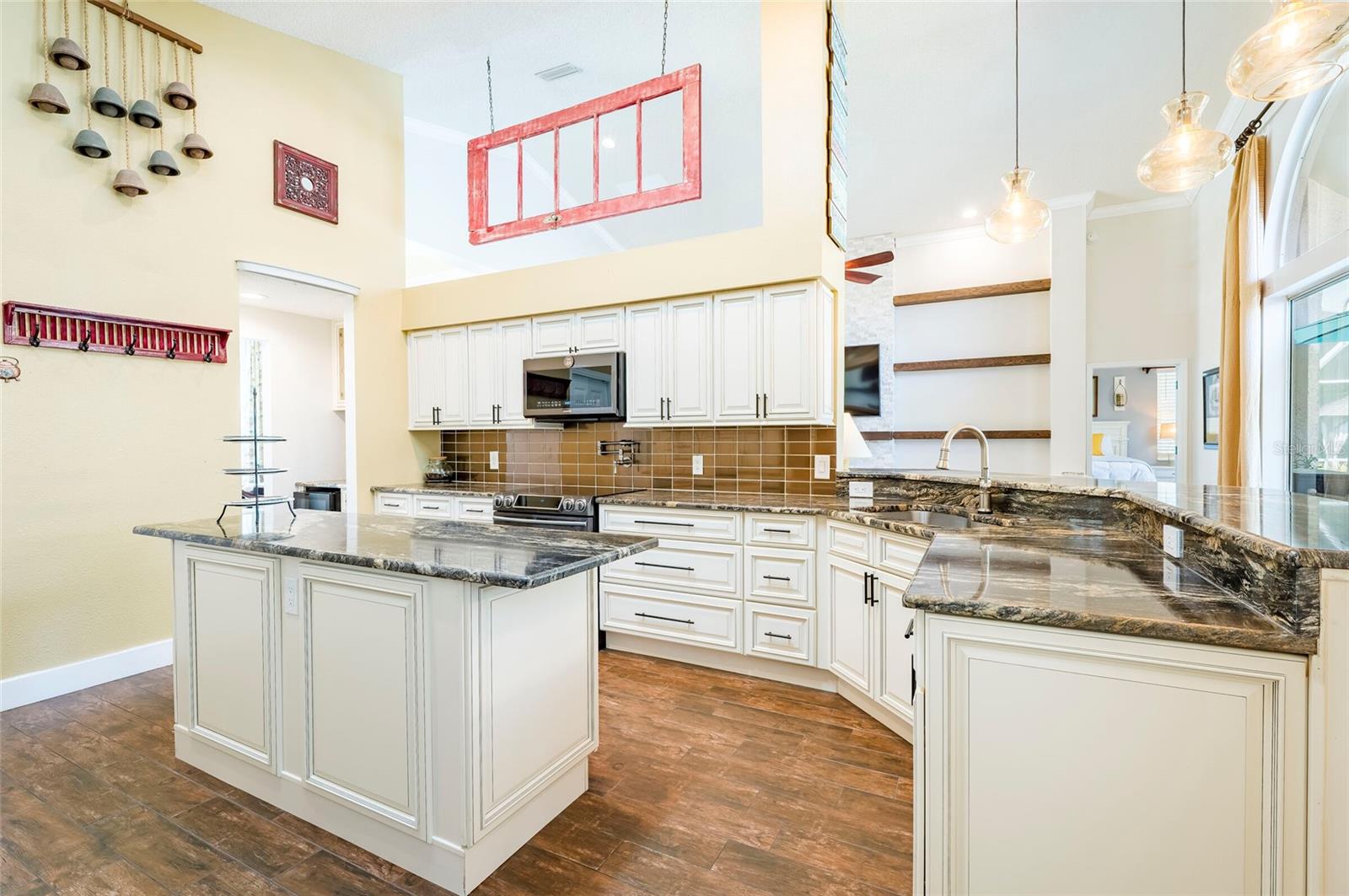 8115 MONTOCK CT — photo 22