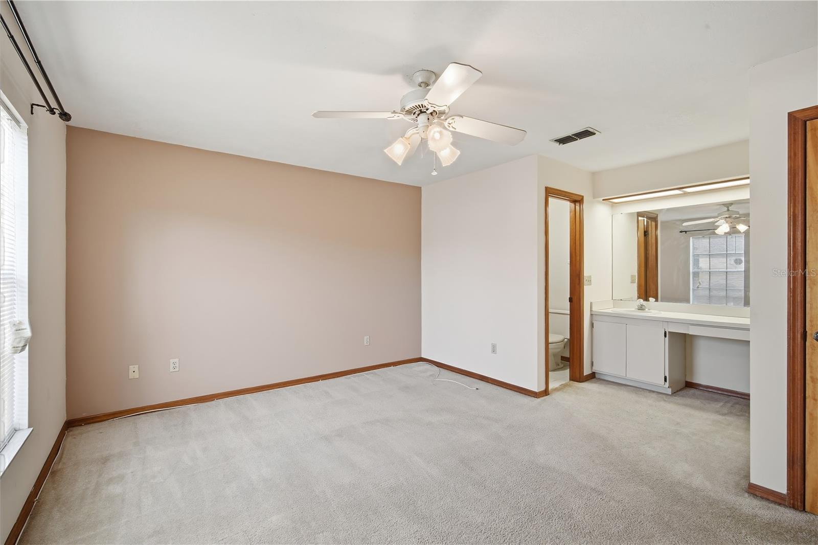 4515 SOUTHAMPTON CT #4515 — photo 18