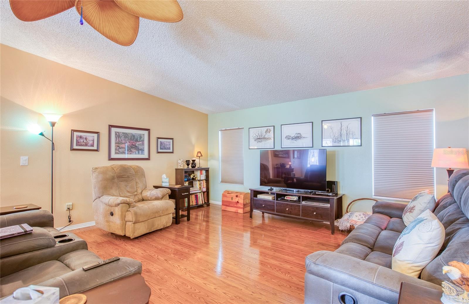 258 PELICAN DR N — photo 4