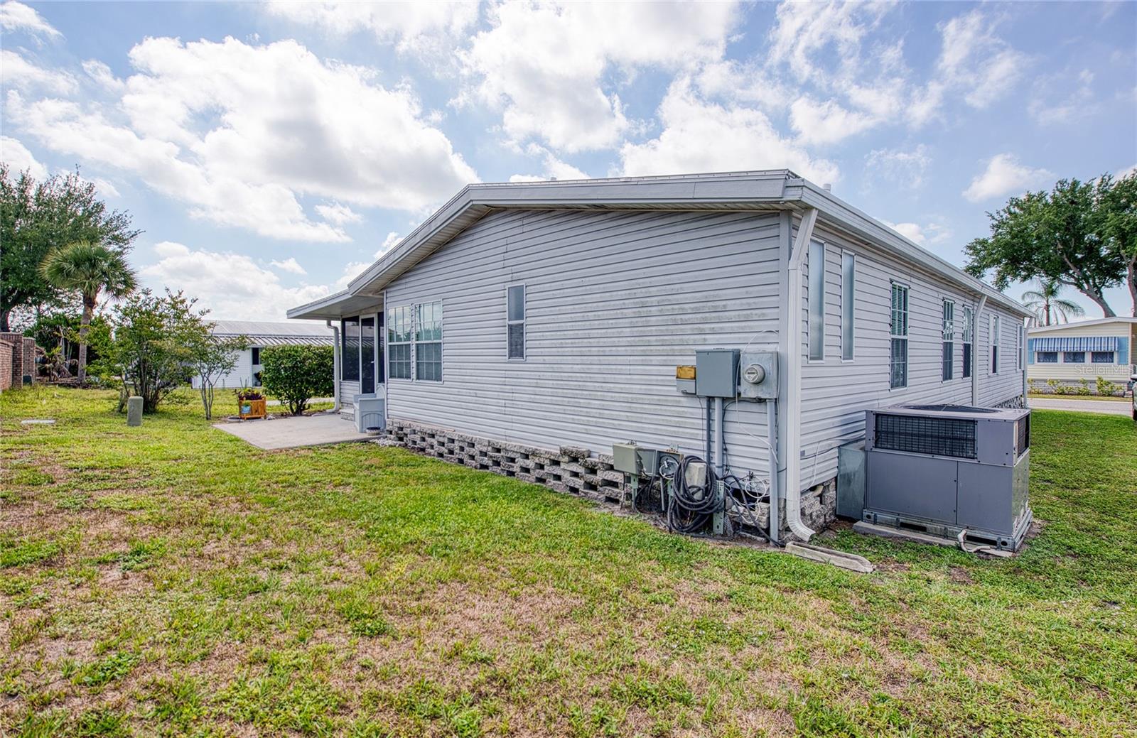 258 PELICAN DR N — photo 36
