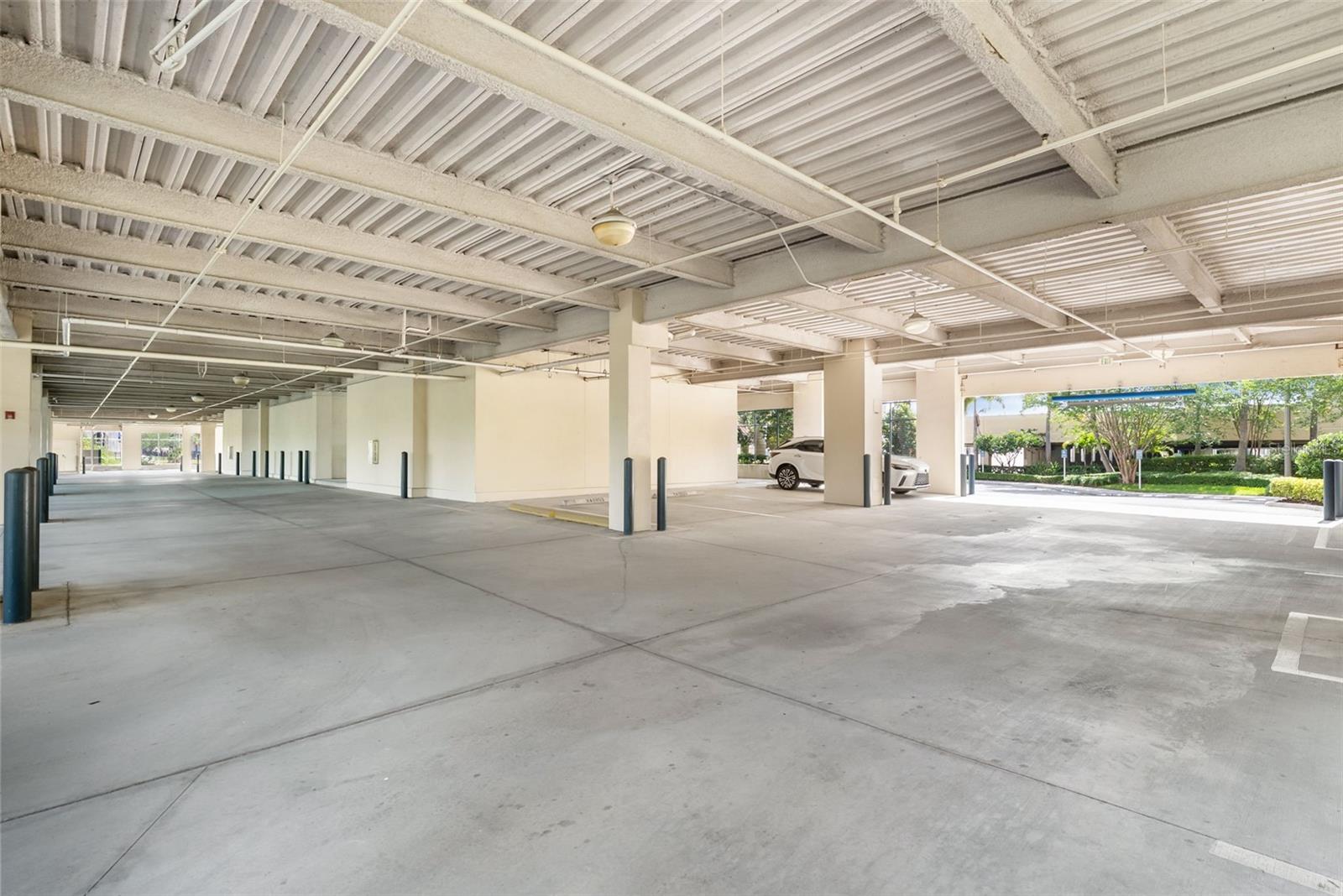 5550 W EXECUTIVE DR #250 — photo 8