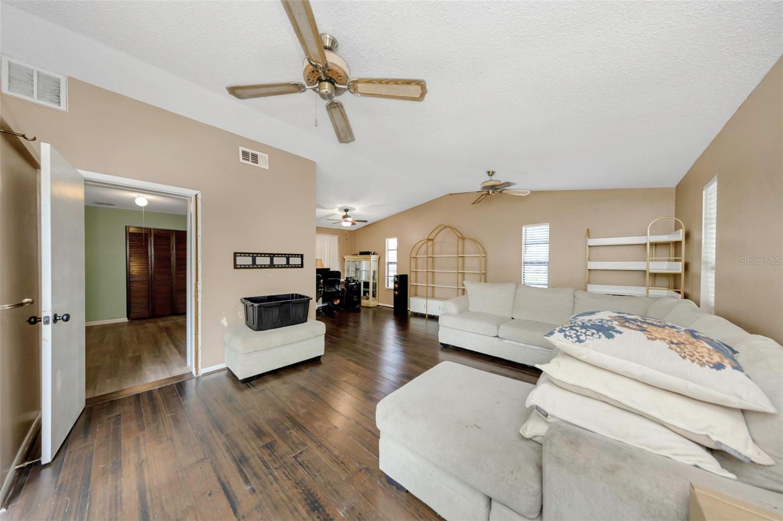 17704 RIVENDEL RD — photo 11