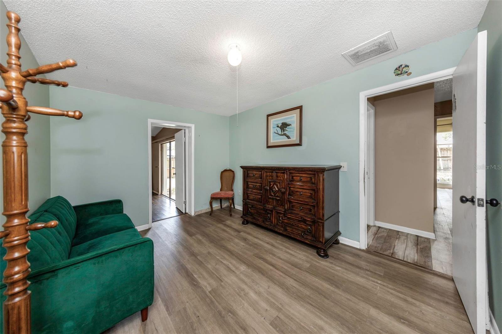 17704 RIVENDEL RD — photo 18