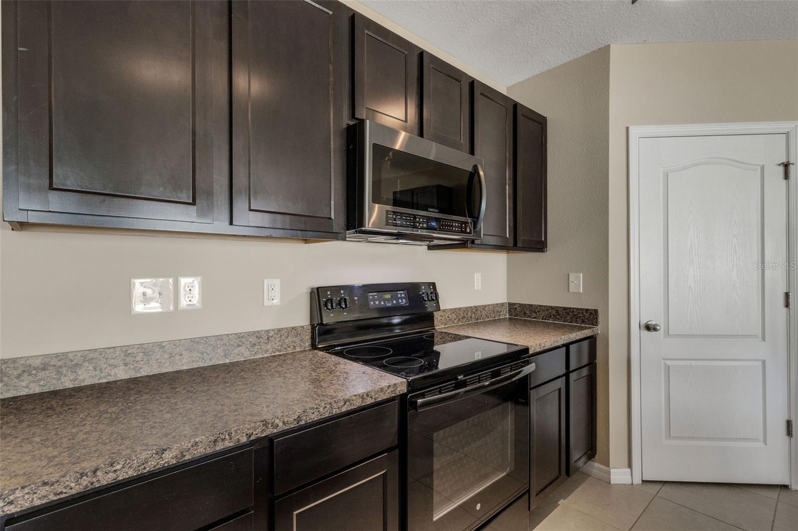 15215 PEACEFUL BULL PL — photo 10
