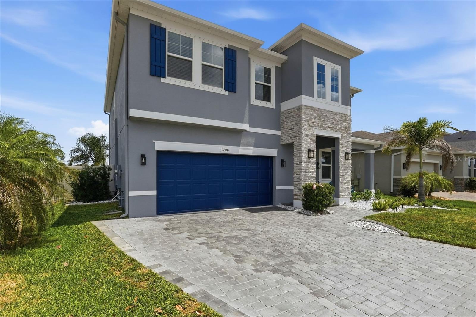 10808 WHITLAND GROVE DR — photo 3