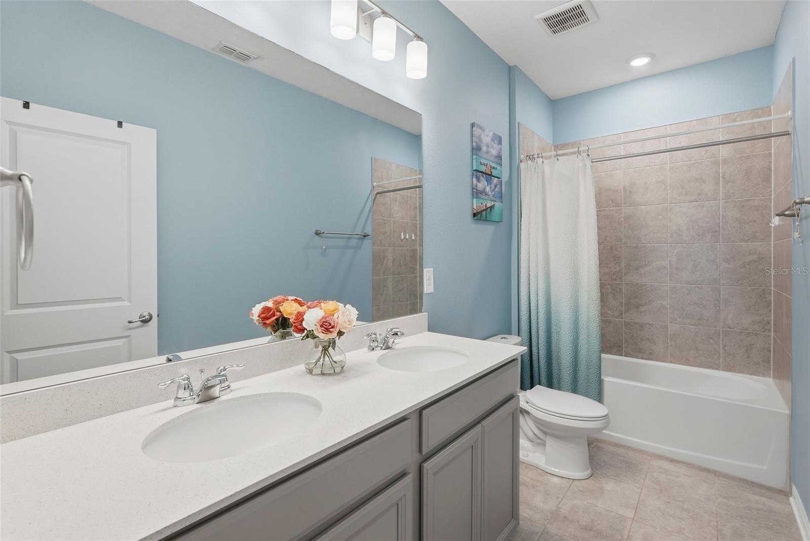 10808 WHITLAND GROVE DR — photo 35