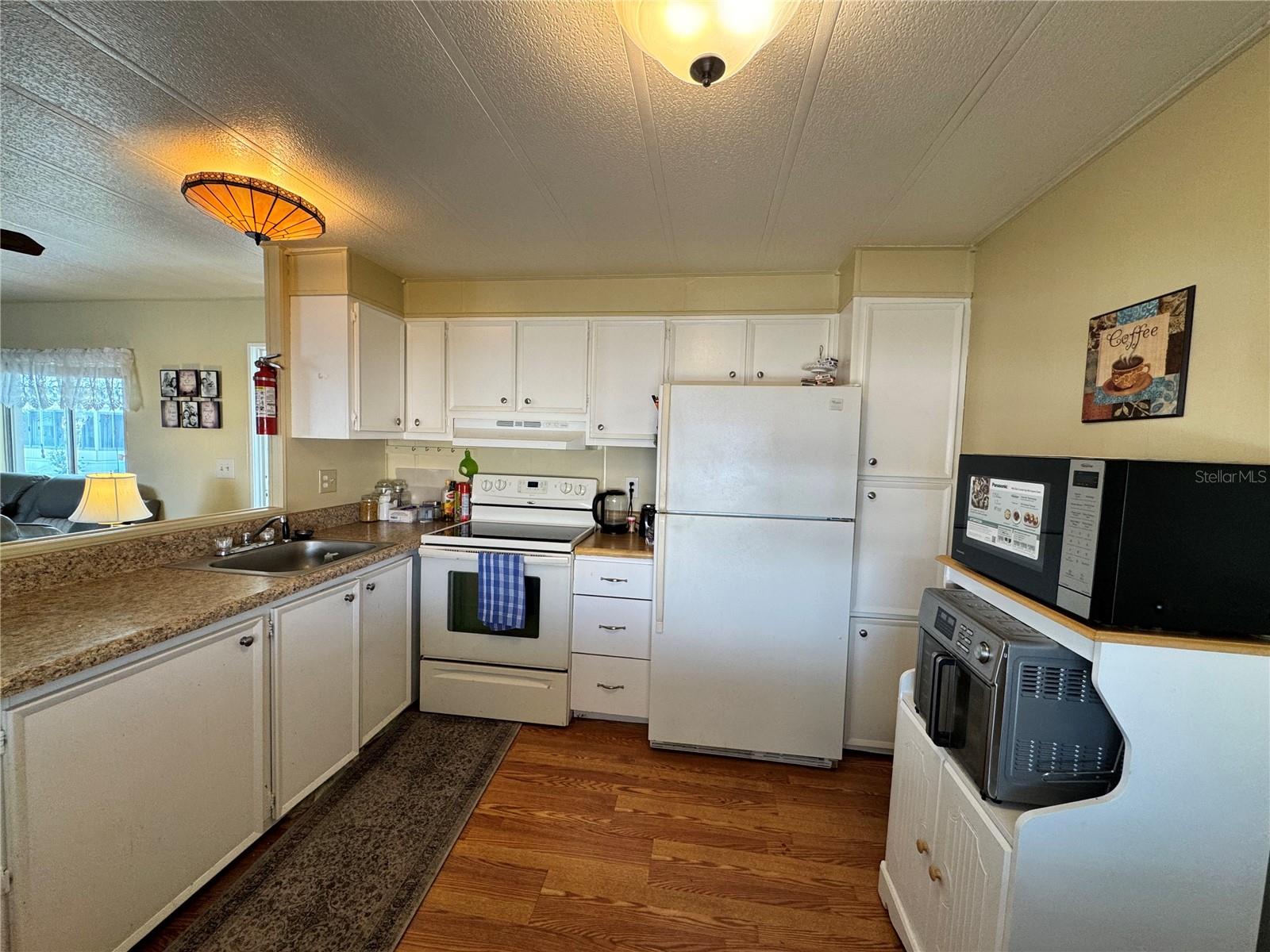 420 49TH ST E #20 — photo 10