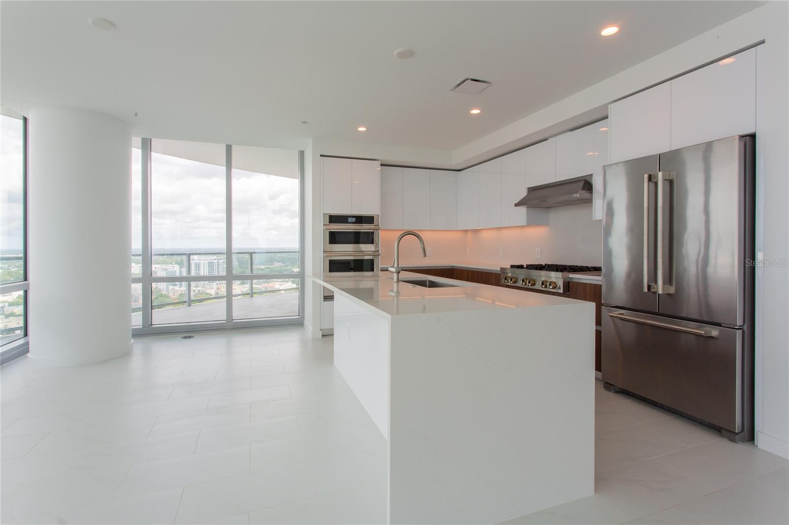 400 CENTRAL AVE #2601 — photo 13