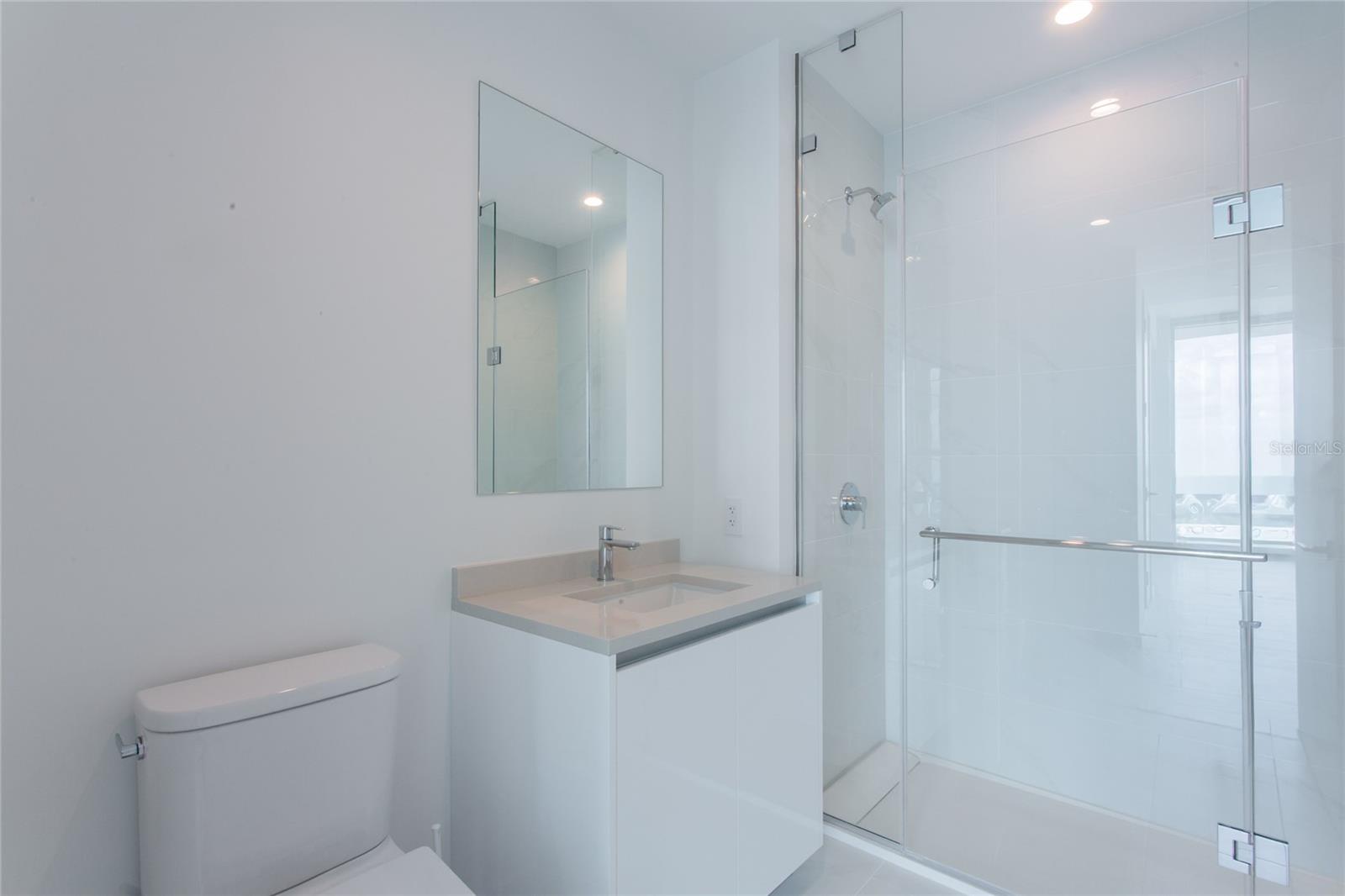 400 CENTRAL AVE #2601 — photo 24