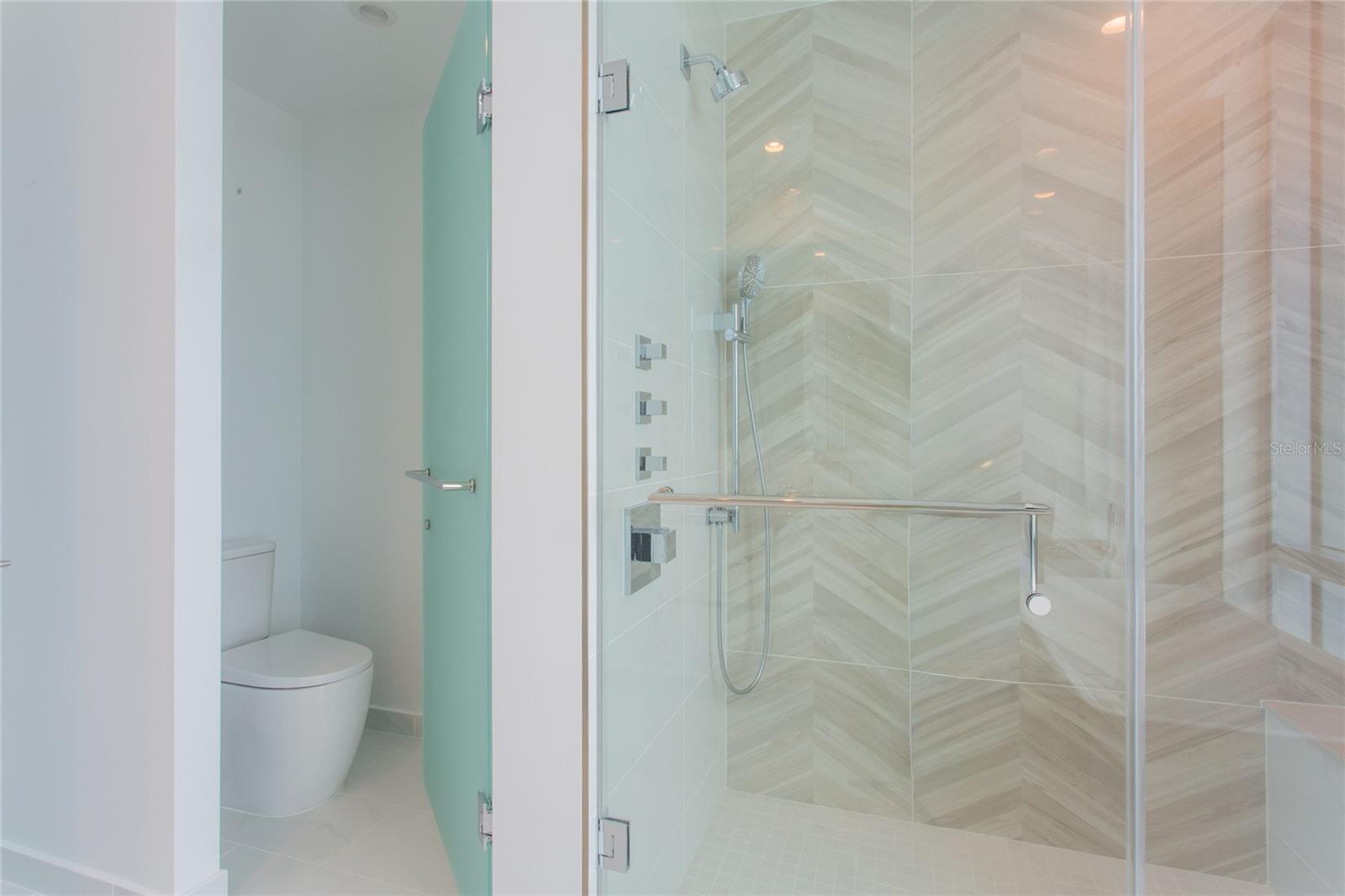 400 CENTRAL AVE #2601 — photo 20