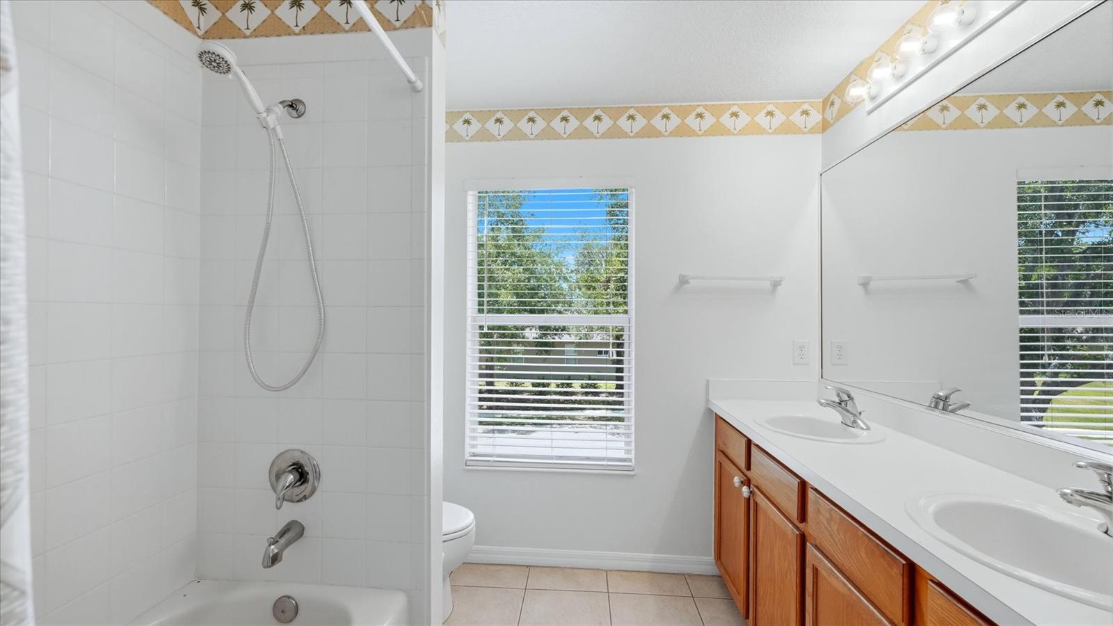 8222 HAVEN HARBOUR WAY — photo 26