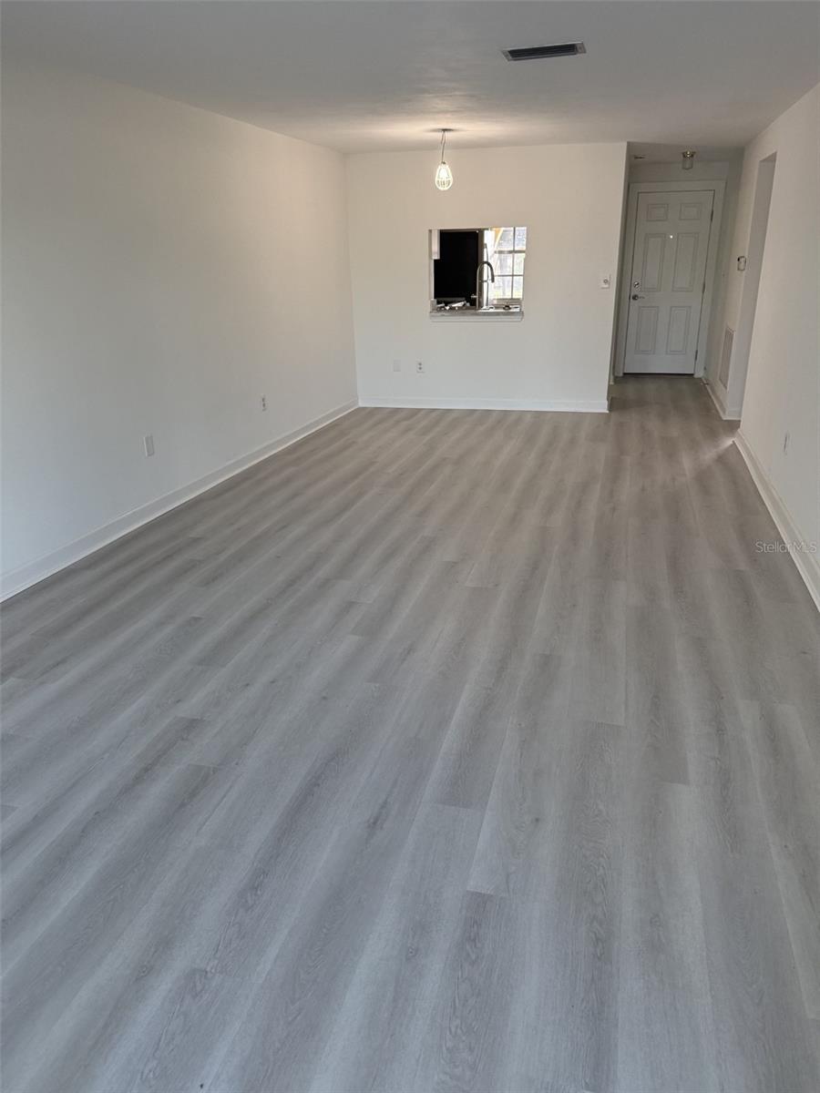 4413 SUNSTATE DR #0 — photo 2