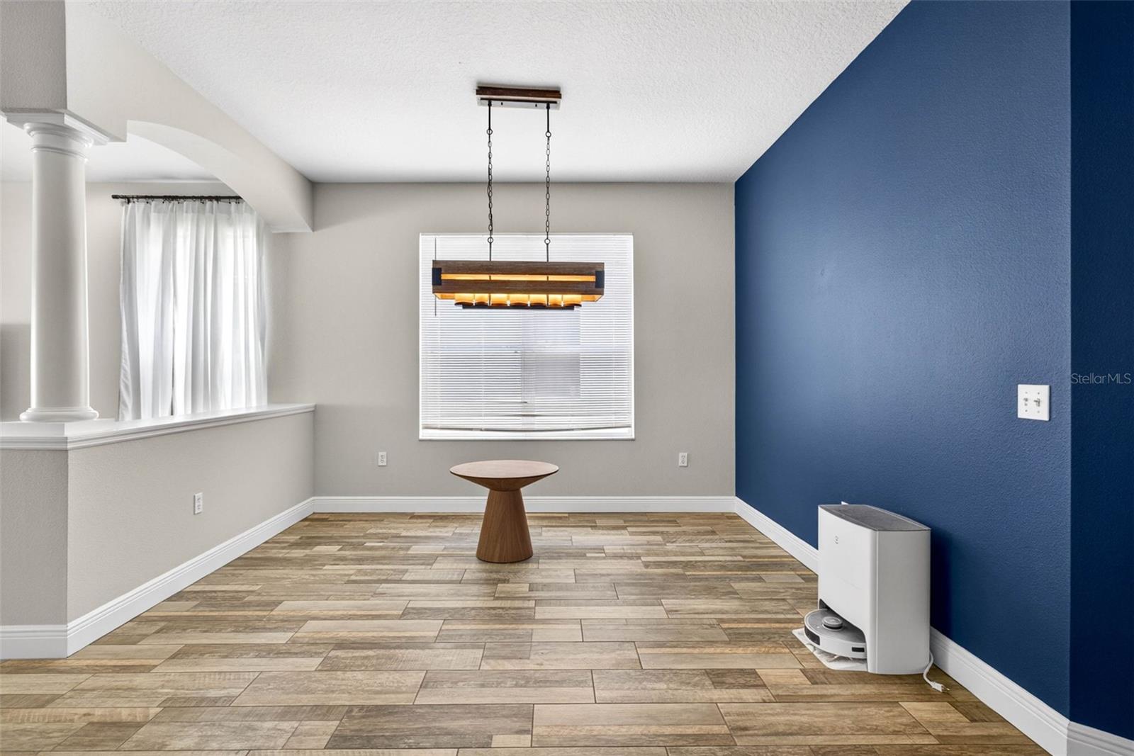 10024 COLDWATER LOOP — photo 10