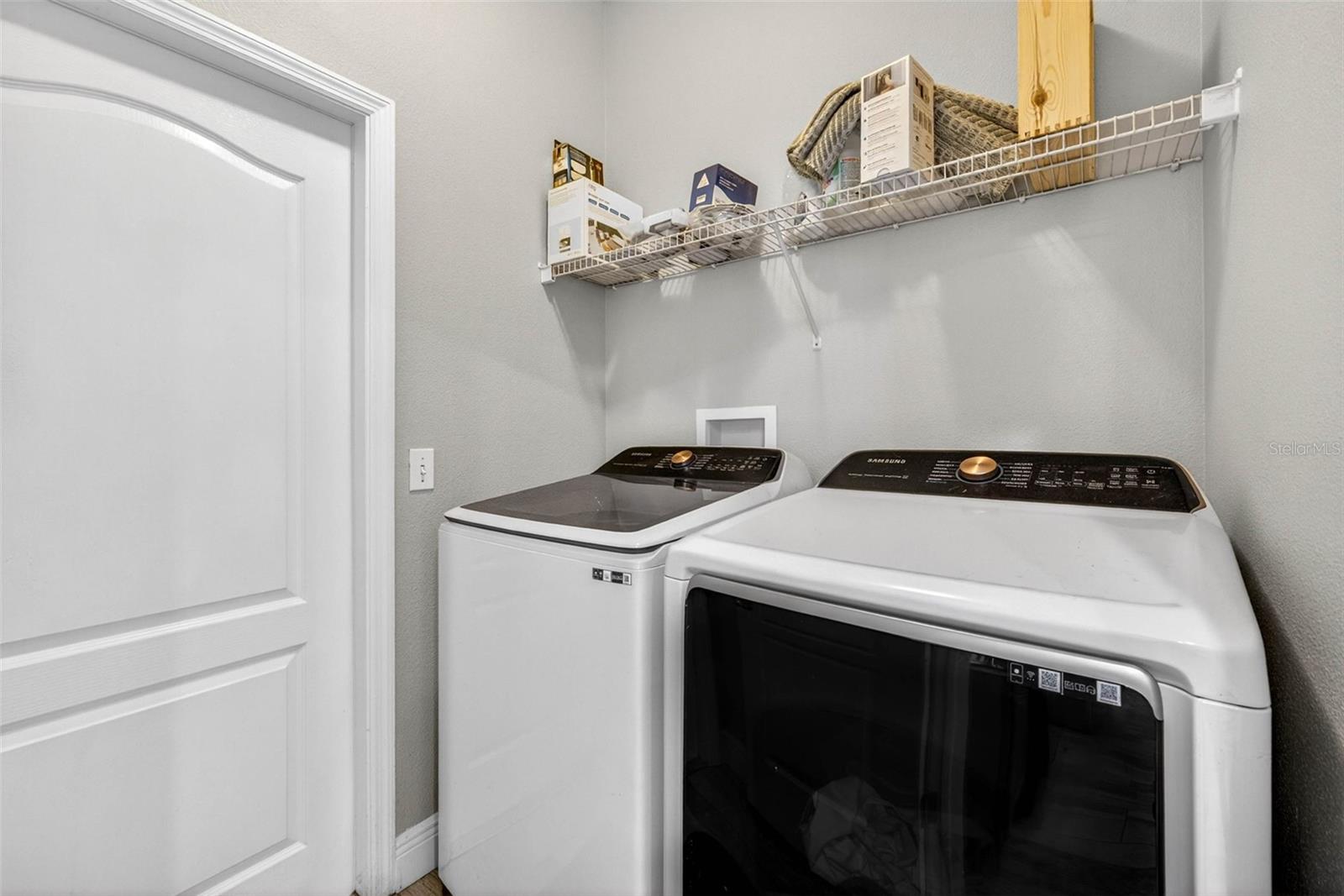 10024 COLDWATER LOOP — photo 24