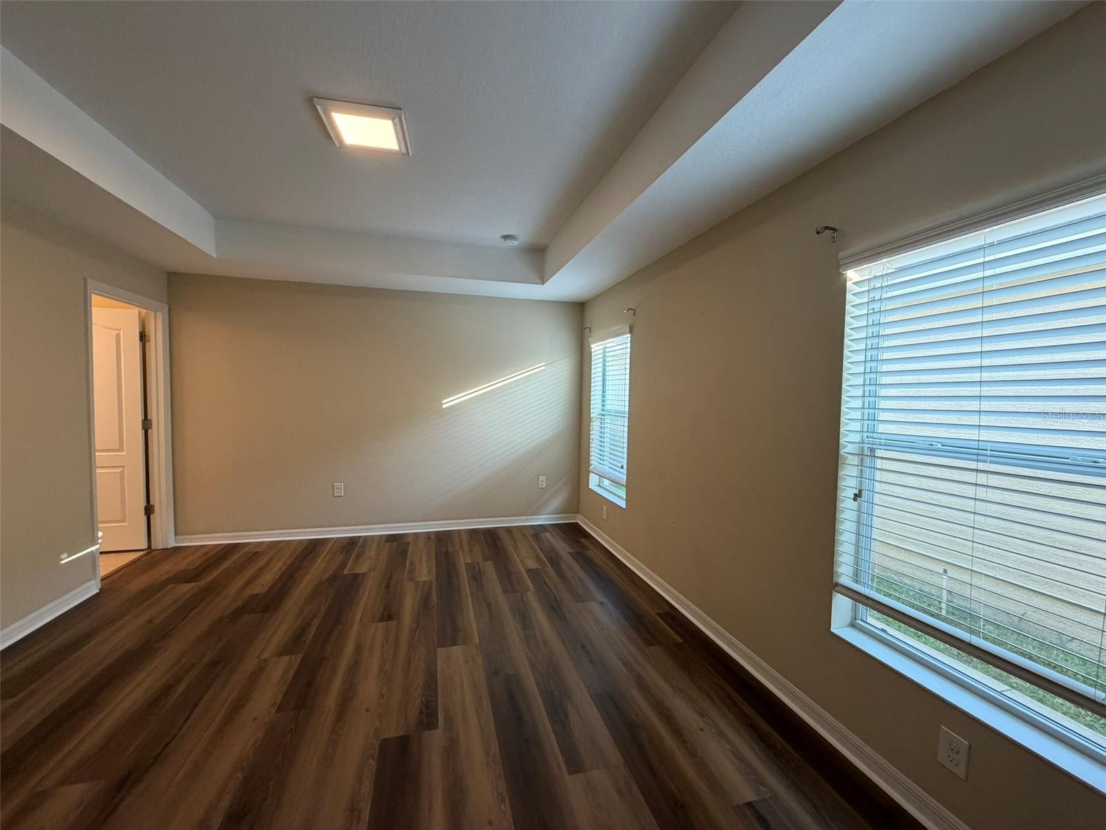 4735 WOODBROOK DR — photo 11