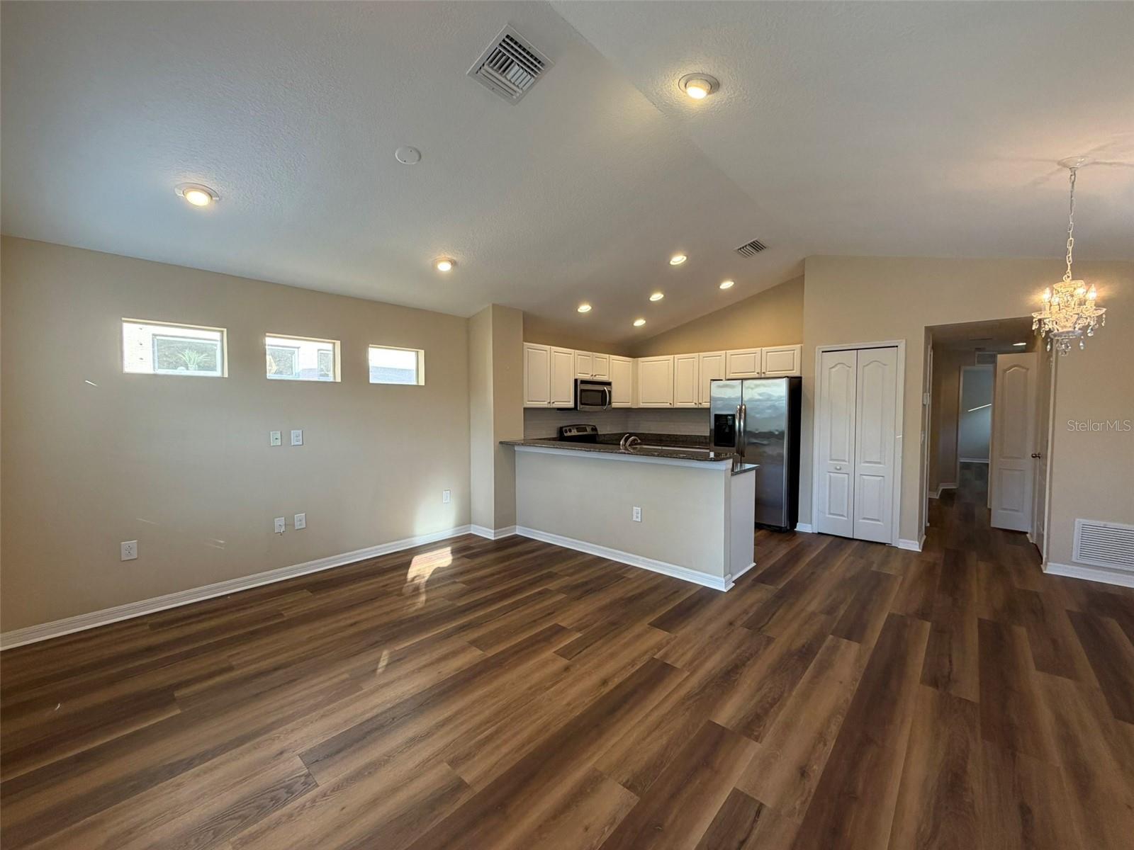 4735 WOODBROOK DR — photo 2
