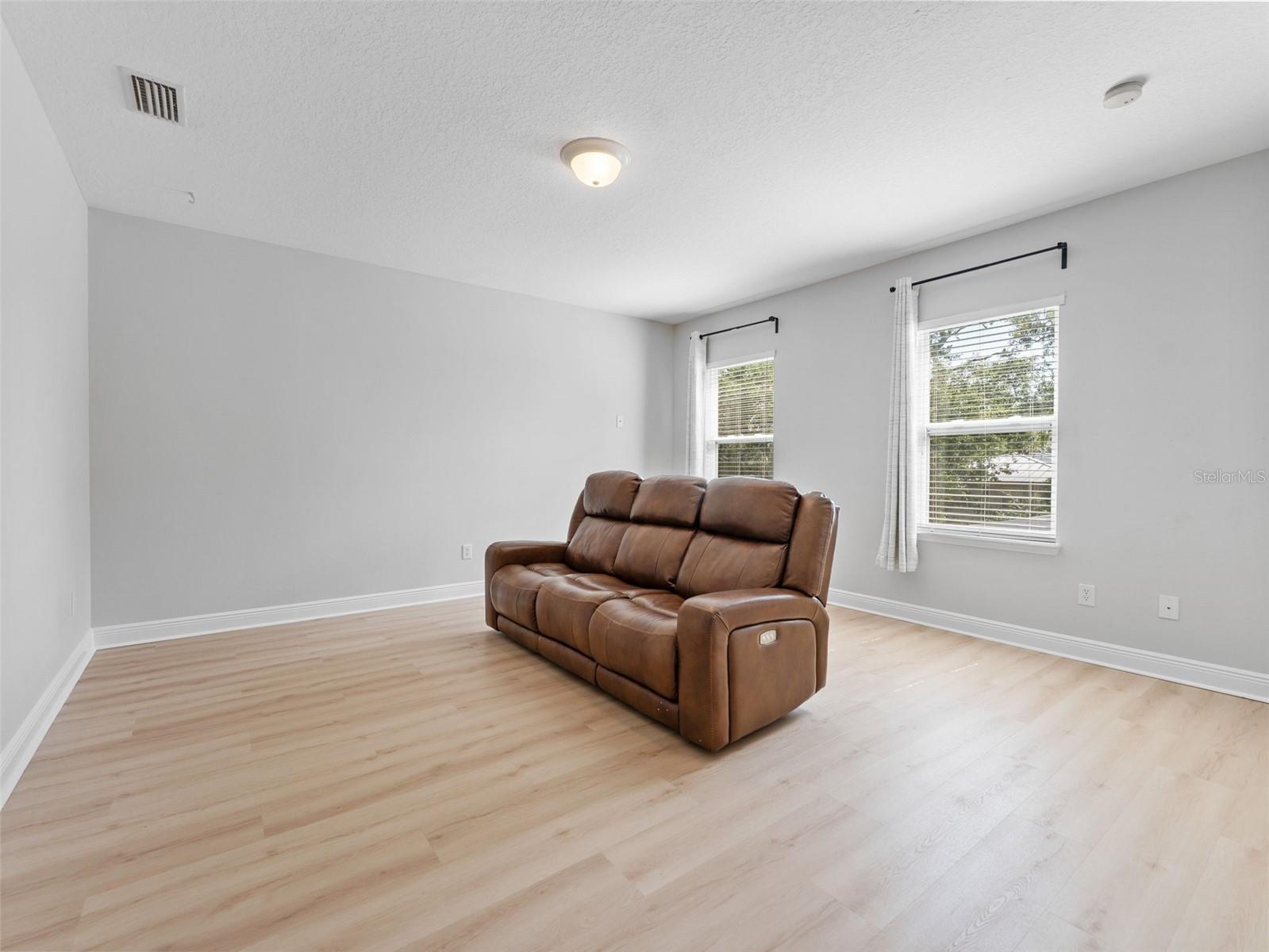7606 S SPARKMAN ST — photo 40
