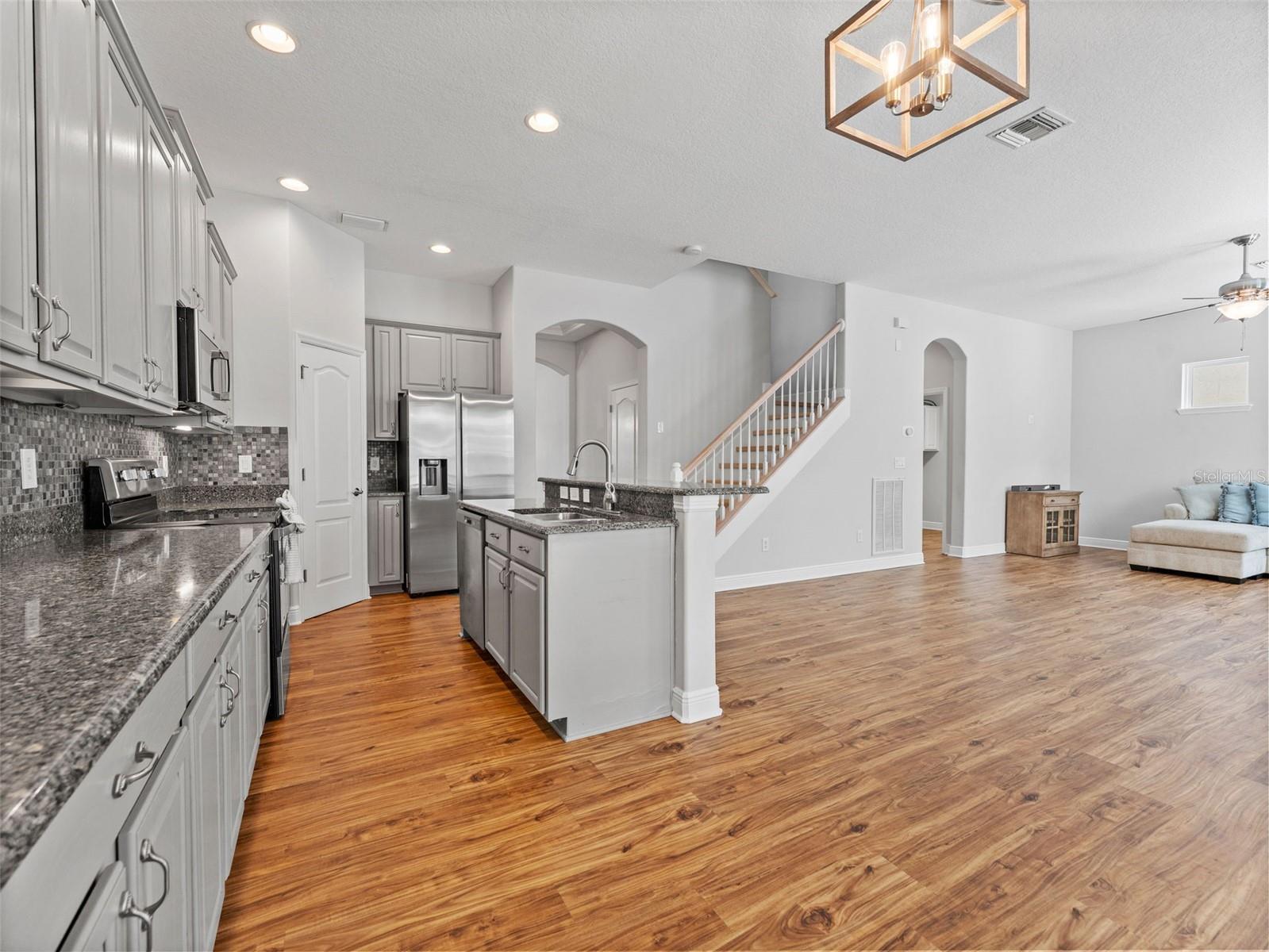 7606 S SPARKMAN ST — photo 15