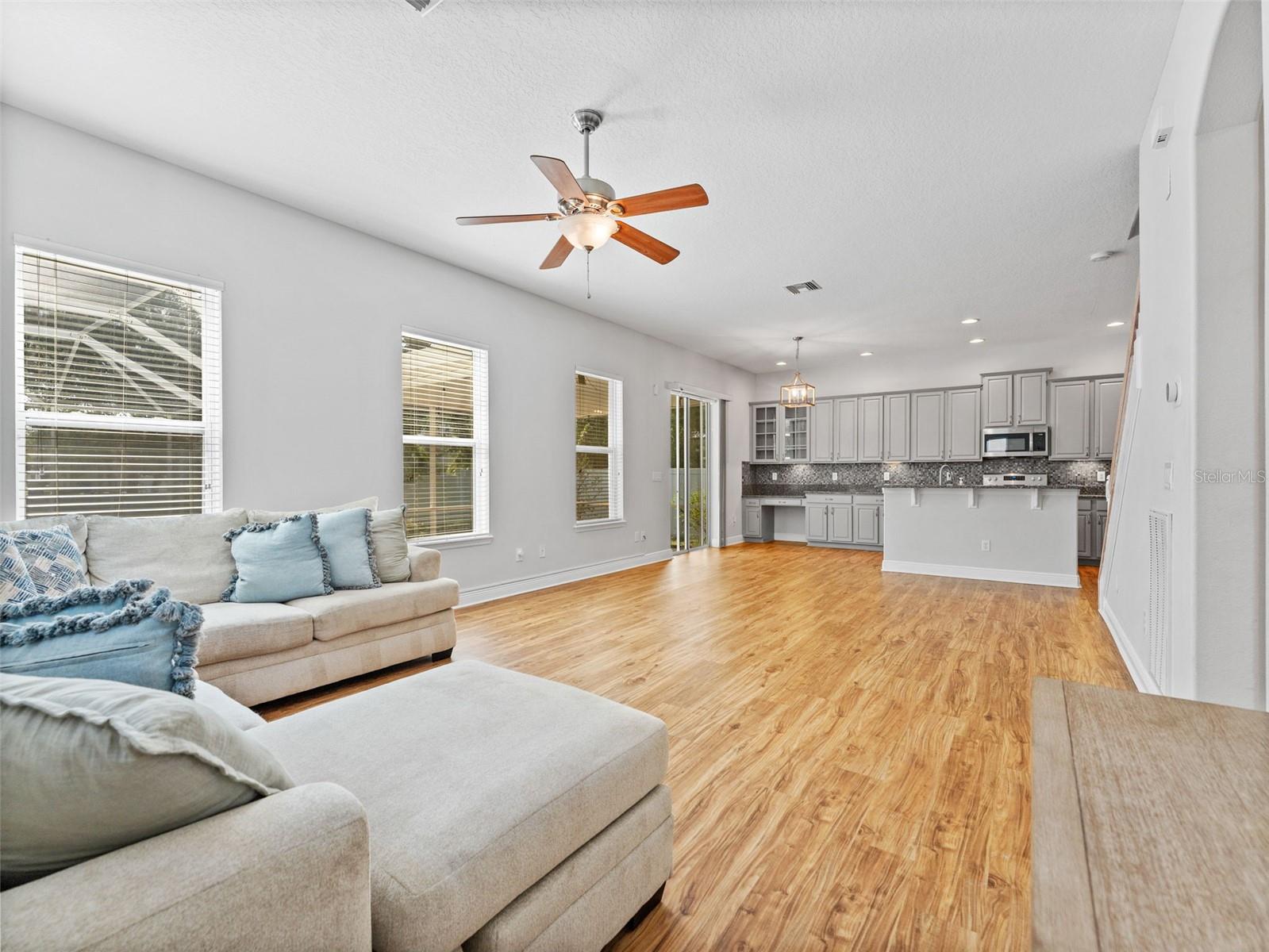 7606 S SPARKMAN ST — photo 19