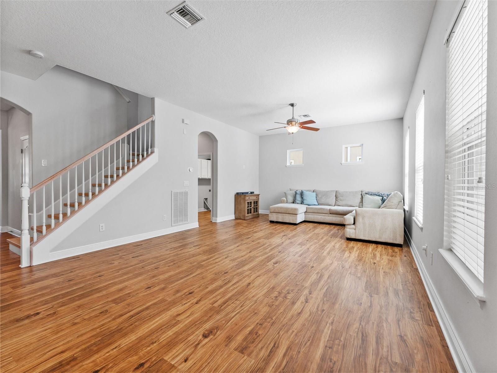 7606 S SPARKMAN ST — photo 18