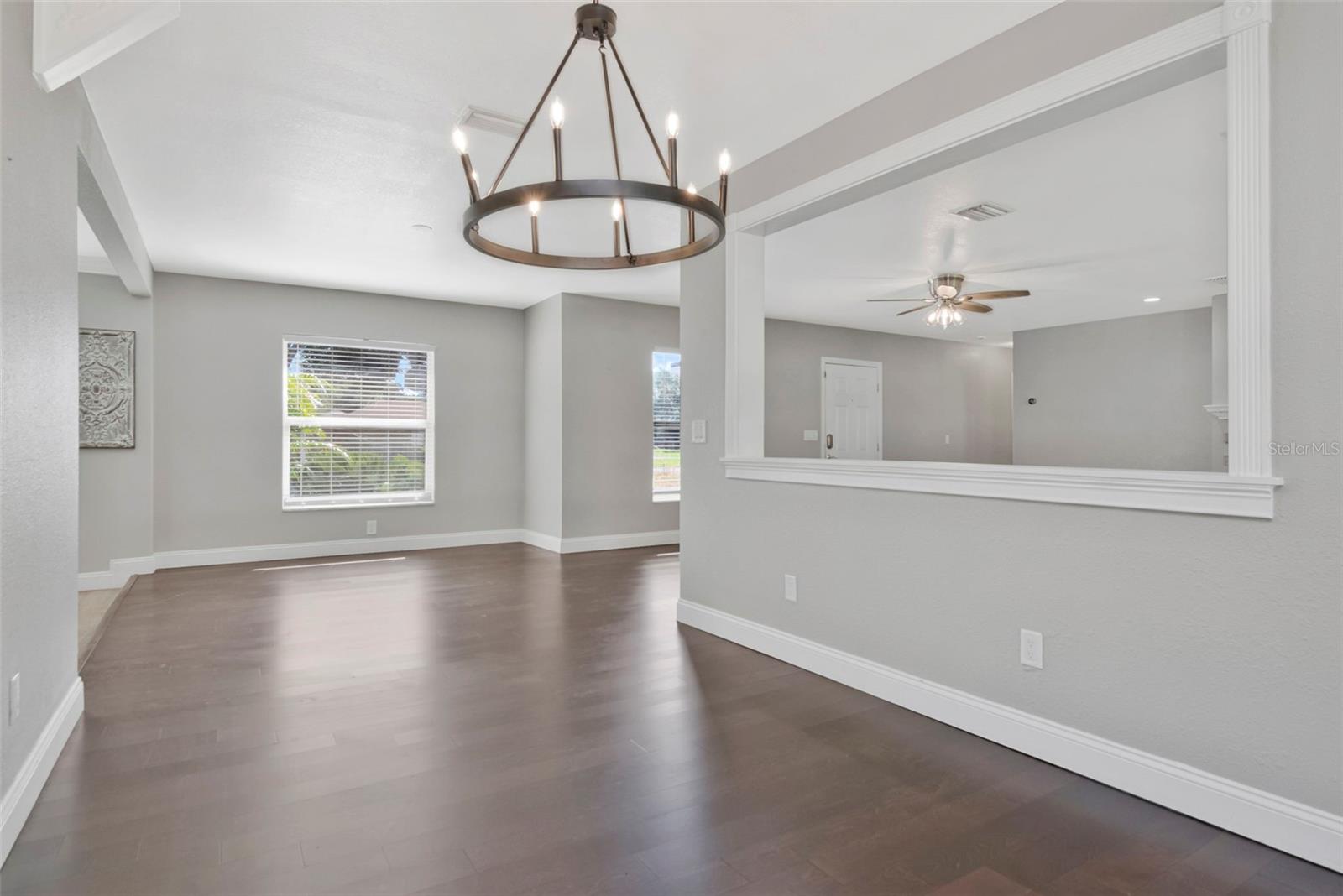 712 S OAKWOOD AVE — photo 11