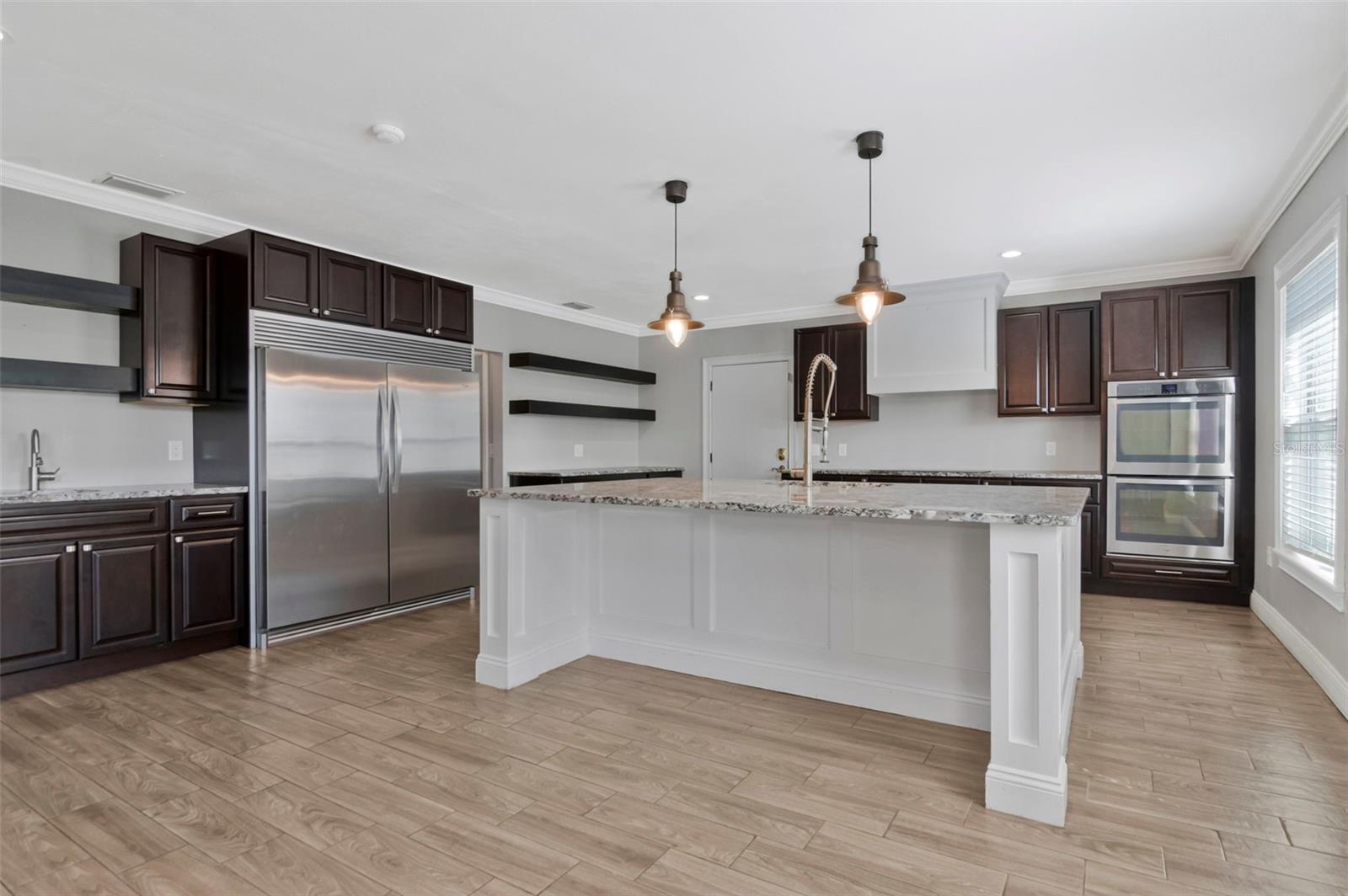 712 S OAKWOOD AVE — photo 22