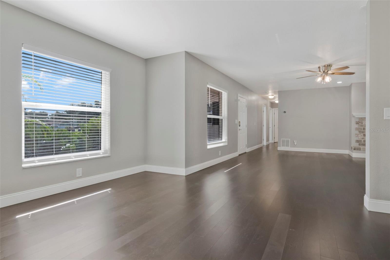712 S OAKWOOD AVE — photo 4