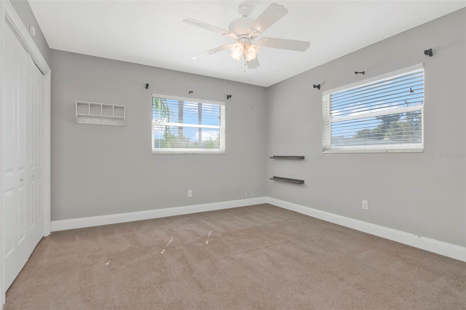 712 S OAKWOOD AVE — photo 37