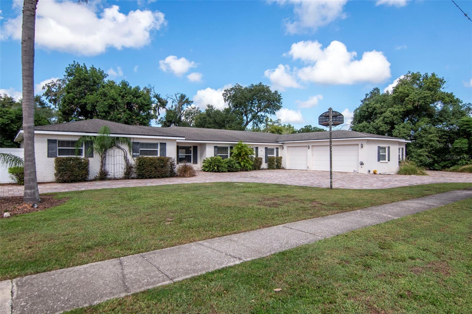 712 S OAKWOOD AVE — photo 52