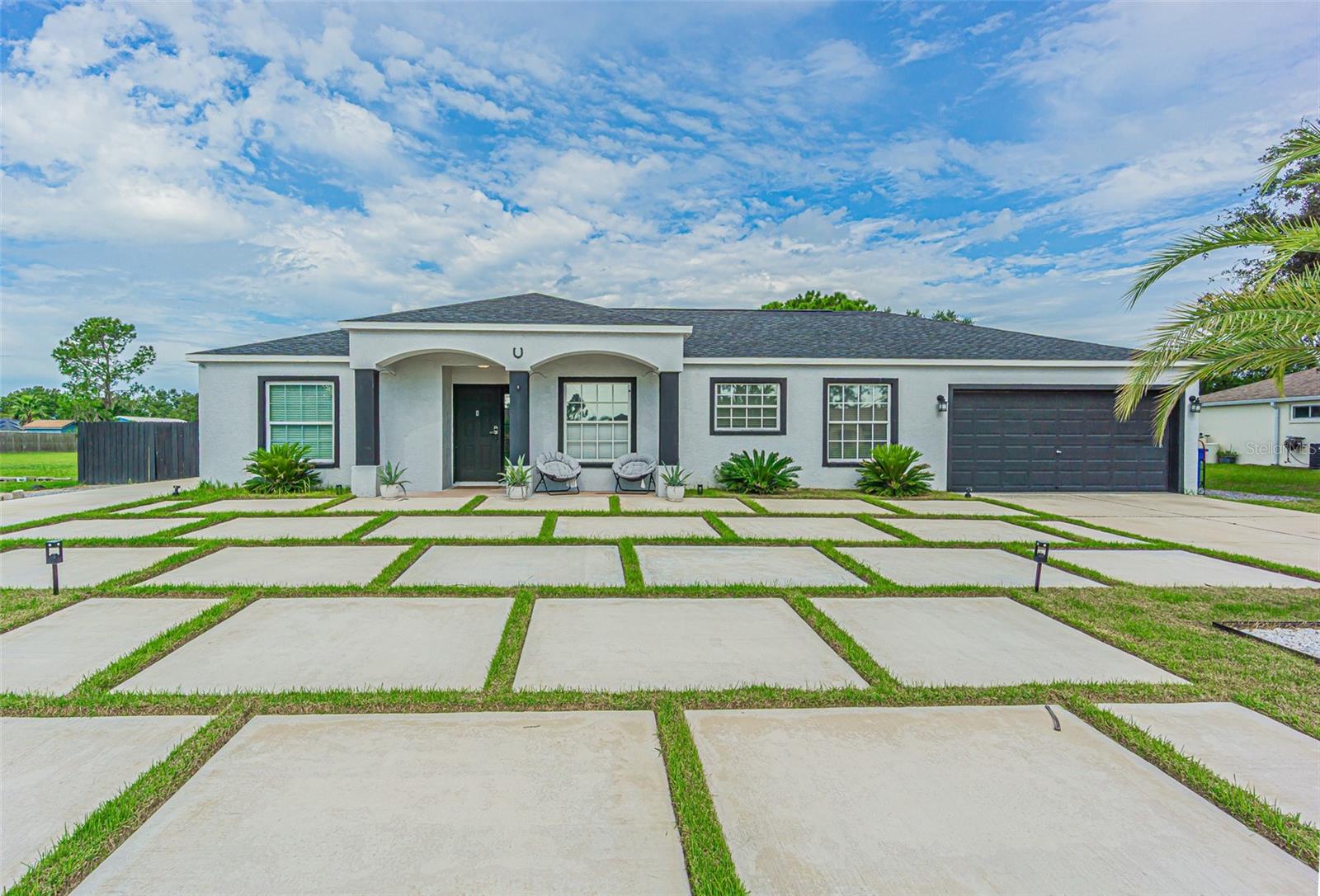 12121 COLONIAL ESTATES LN — photo 3